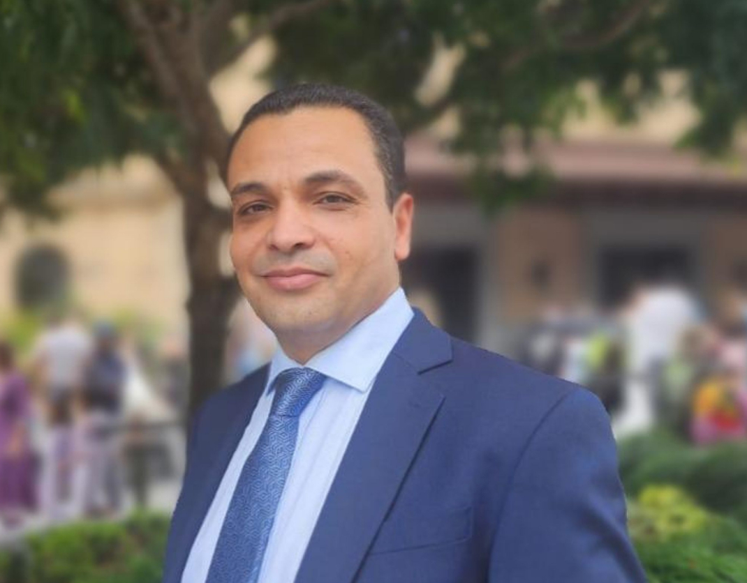 Dr Mohamed Ibrahim, Consultant Psychiatrist in Brisbane, specialising in ADHD, Autism, mood and anxiety disorders, PTSD, adjustment disorders, and transcultural psychiatry.